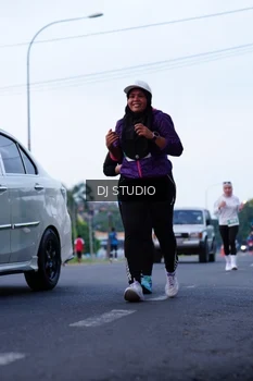 Runner Photo 4848424