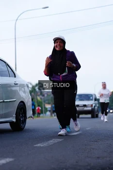 Runner Photo 4848435