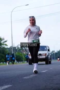 Runner Photo 4848515