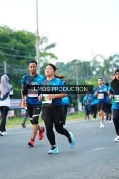 Runner Photo 4848603