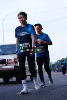 Runner Photo 4848621