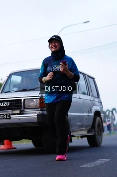Runner Photo 4848721