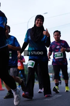 Runner Photo 4848960