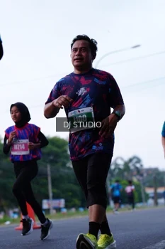 Runner Photo 4849012