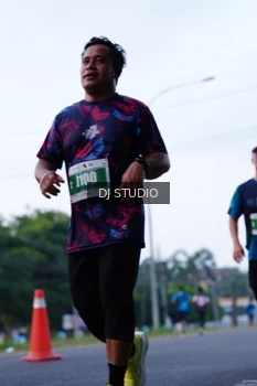 Runner Photo 4849032