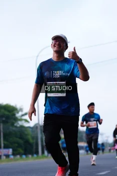 Runner Photo 4849066