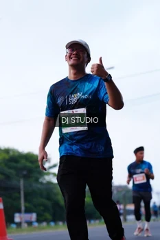 Runner Photo 4849082