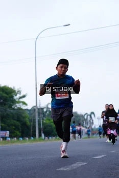 Runner Photo 4849119