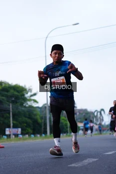Runner Photo 4849138