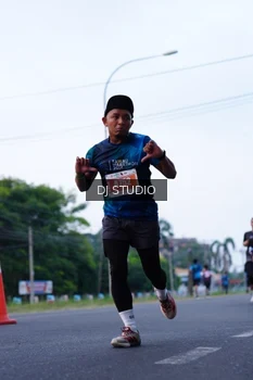 Runner Photo 4849156