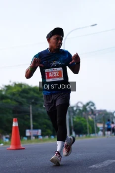 Runner Photo 4849173