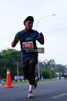 Runner Photo 4849182