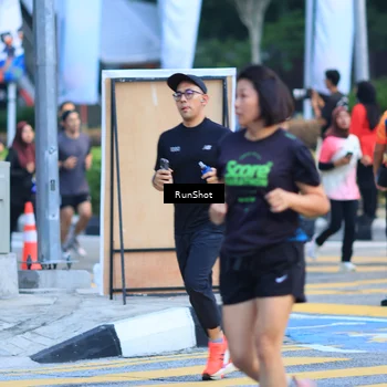 Runner Photo 4849359