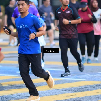 Runner Photo 4849424