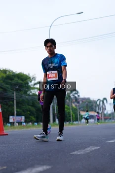 Runner Photo 4849466