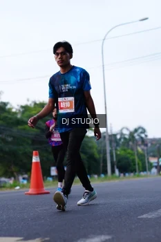 Runner Photo 4849511