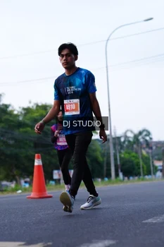 Runner Photo 4849513