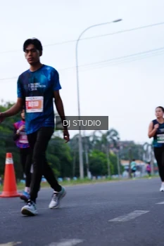 Runner Photo 4849524