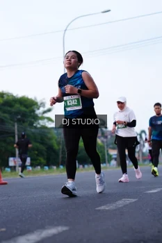 Runner Photo 4849592