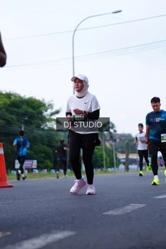 Runner Photo 4849616