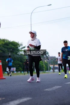 Runner Photo 4849620