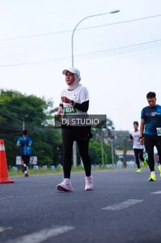 Runner Photo 4849624