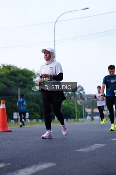 Runner Photo 4849635