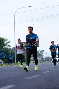 Runner Photo 4849673