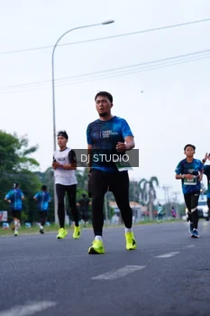 Runner Photo 4849683