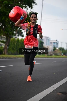 Runner Photo 4849685