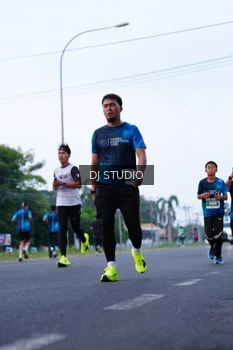 Runner Photo 4849690
