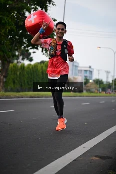 Runner Photo 4849720