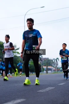 Runner Photo 4849743