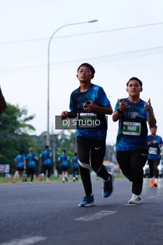 Runner Photo 4849773