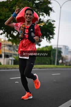 Runner Photo 4849782