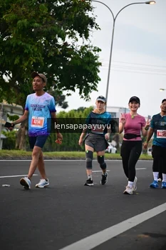 Runner Photo 4849851