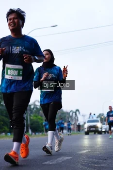 Runner Photo 4849879