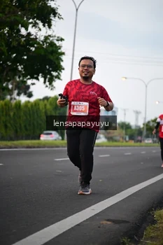Runner Photo 4849956