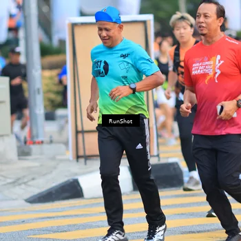 Runner Photo 4849993