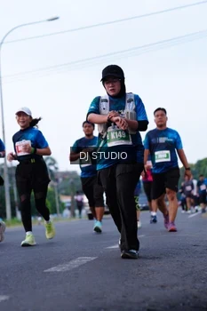 Runner Photo 4850143