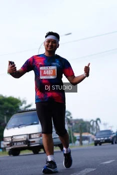 Runner Photo 4850272