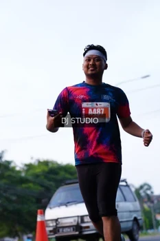 Runner Photo 4850303