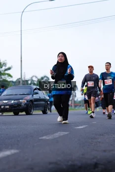 Runner Photo 4850376