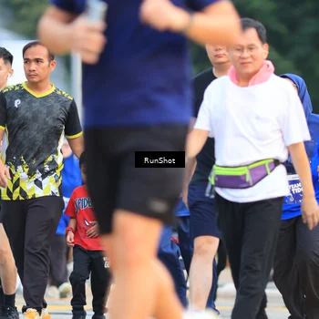 Runner Photo 4850409