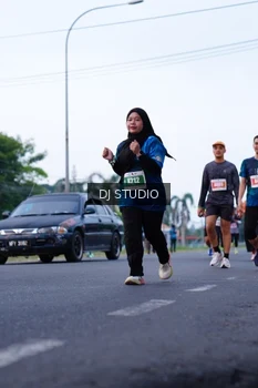 Runner Photo 4850420