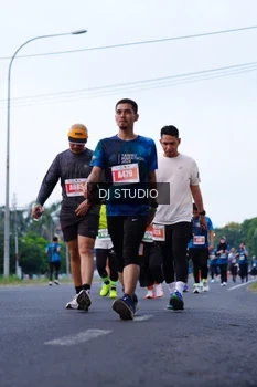 Runner Photo 4850422