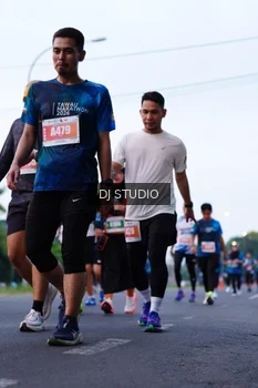 Runner Photo 4850492