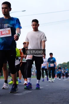 Runner Photo 4850509