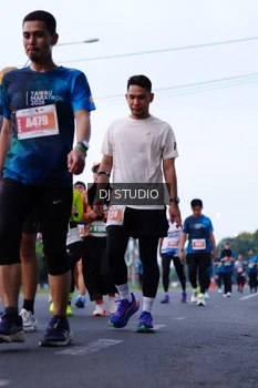 Runner Photo 4850510