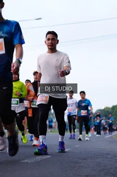 Runner Photo 4850524